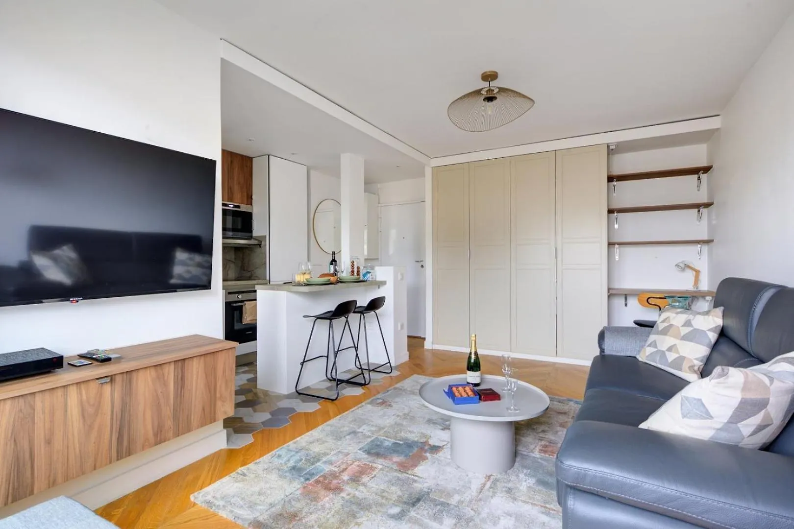 Bluestay 816 - Superb Studio In Paris France